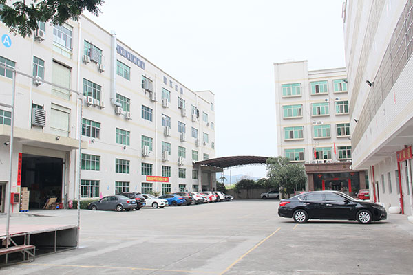 《RFID天下网》：RFID智能卡/腕带定制化制造商，，，，，，深圳S36沙龙会集团亮相IOTE 2019苏州物联网展