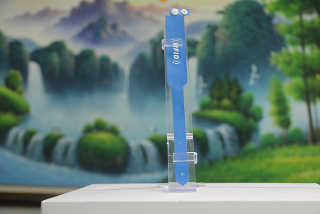 松紧腕带坐垫，，，，，，，你有见过吗