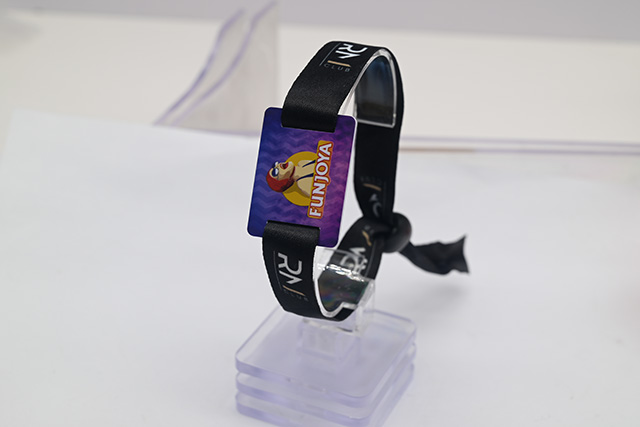 一卡通用IC卡照旧ID卡好？？？？？